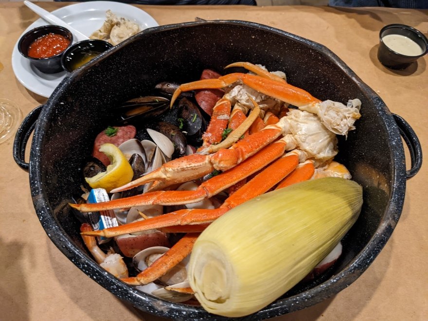 BLU Crabhouse & Raw Bar BLU Crabhouse & Raw Bar