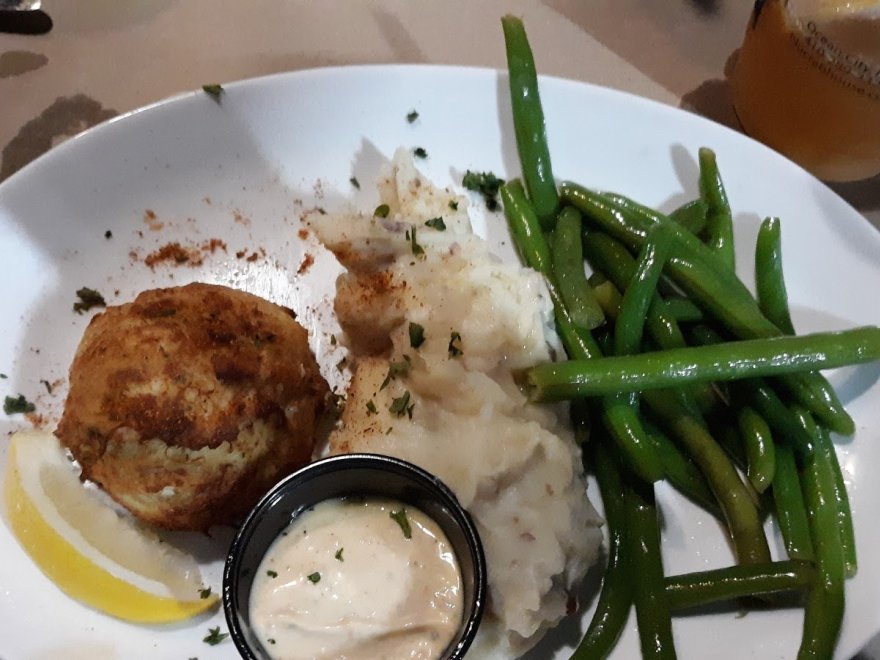 BLU Crabhouse & Raw Bar BLU Crabhouse & Raw Bar