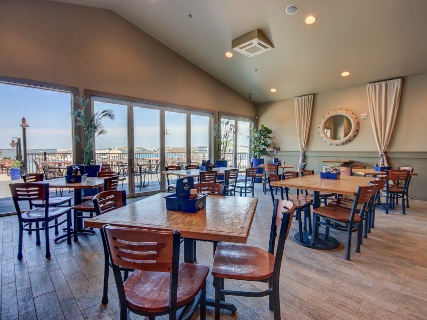 BLU Crabhouse & Raw Bar BLU Crabhouse & Raw Bar