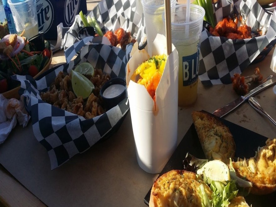 BLU Crabhouse & Raw Bar BLU Crabhouse & Raw Bar