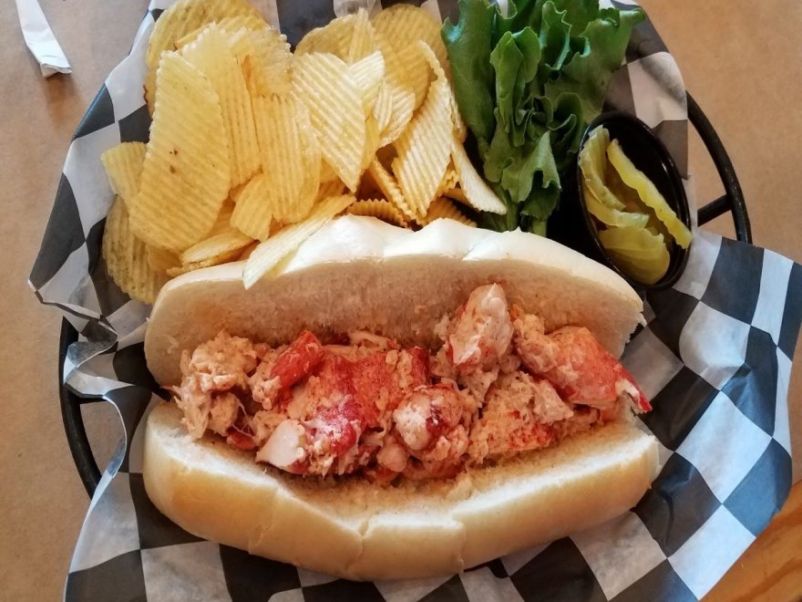 BLU Crabhouse & Raw Bar BLU Crabhouse & Raw Bar