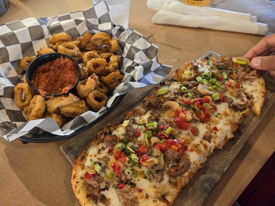 BLU Crabhouse & Raw Bar BLU Crabhouse & Raw Bar