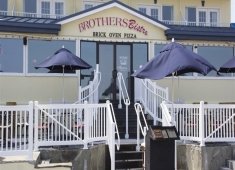 Brother's Bistro