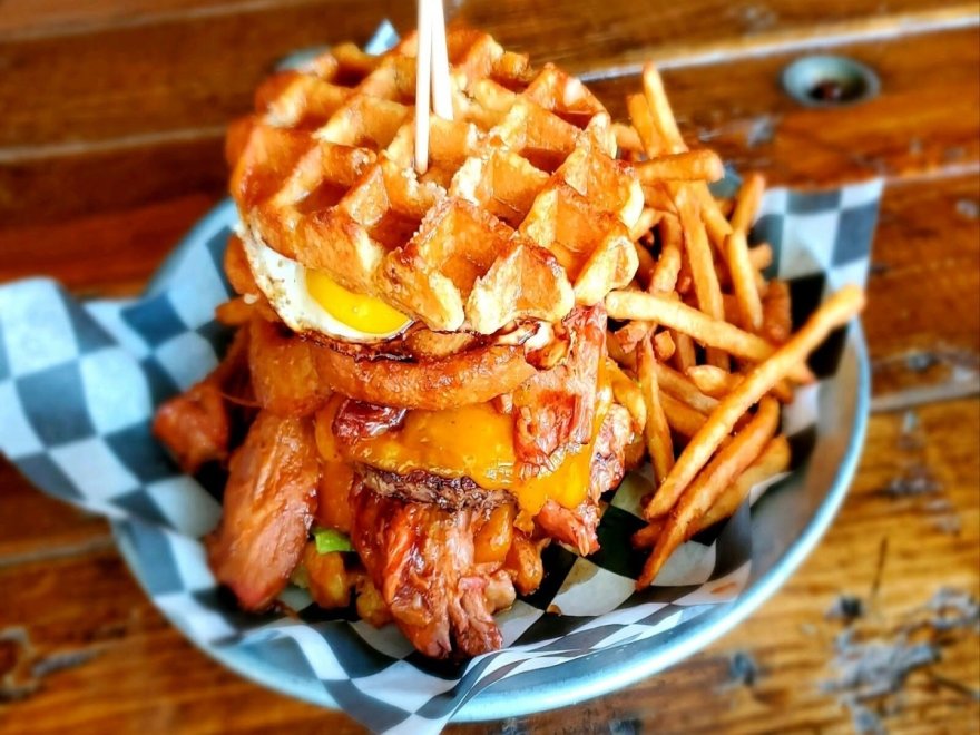 Oaked 110 Whiskey & Wine Bar Oaked 110 Whiskey & Wine Bar