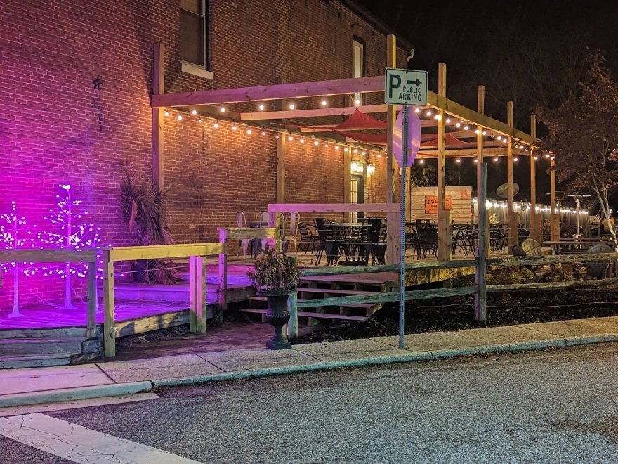 Oaked 110 Whiskey & Wine Bar Oaked 110 Whiskey & Wine Bar