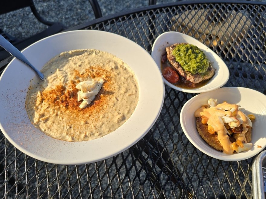 Oaked 110 Whiskey & Wine Bar Oaked 110 Whiskey & Wine Bar