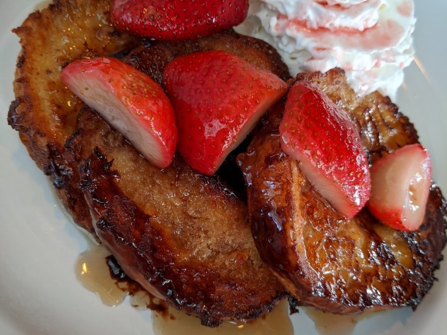 Oaked 110 Whiskey & Wine Bar Oaked 110 Whiskey & Wine Bar