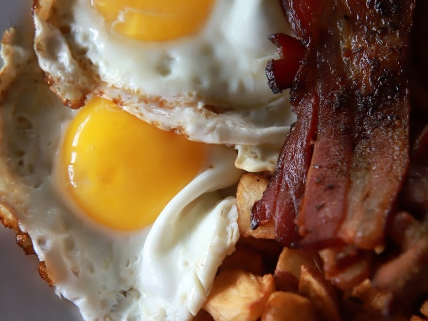 Oaked 110 Whiskey & Wine Bar Oaked 110 Whiskey & Wine Bar