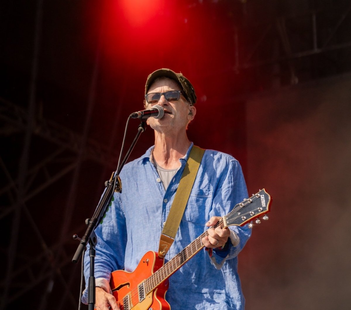 Oceans Calling artist performing at Oceans Calling